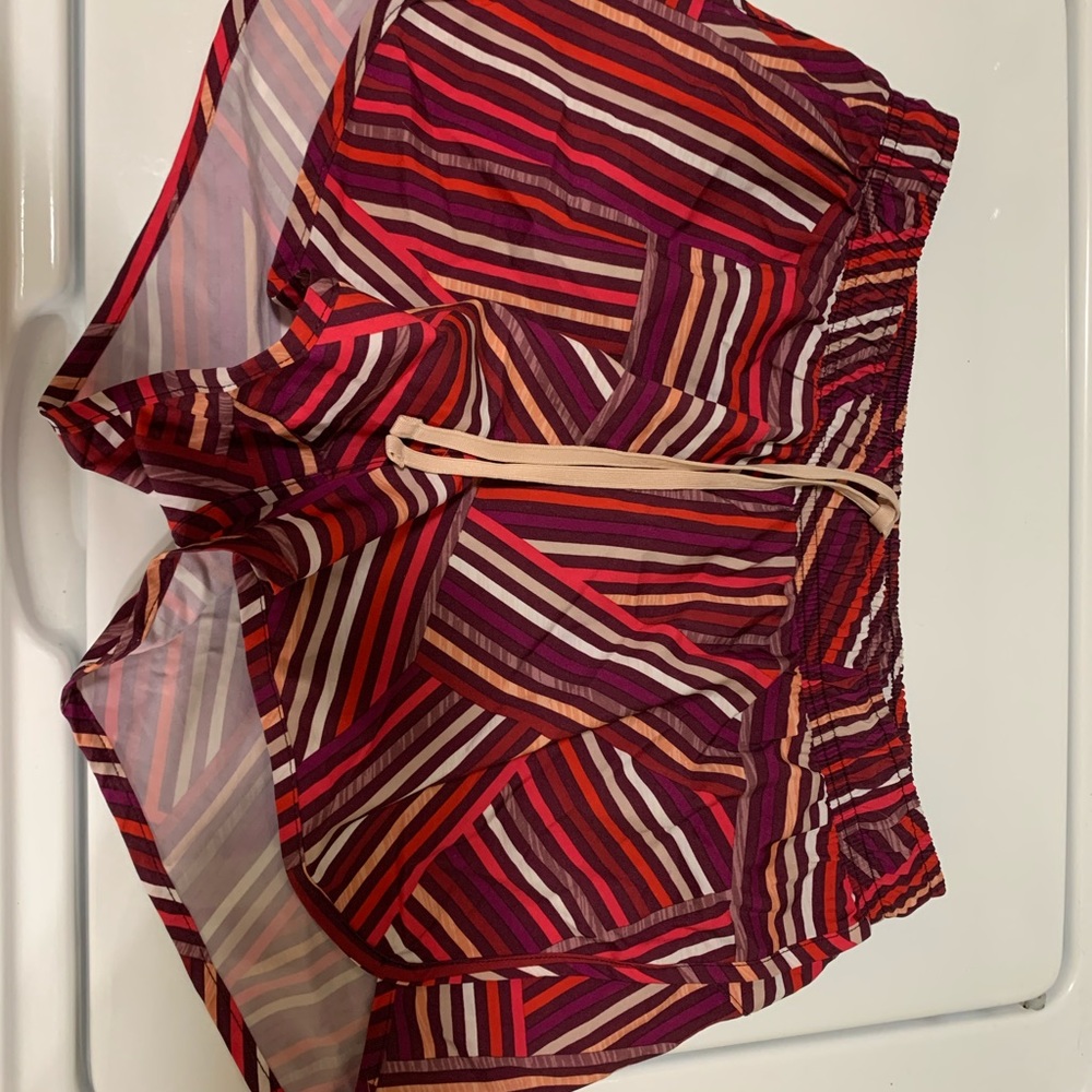 Old navy active shorts multicolored